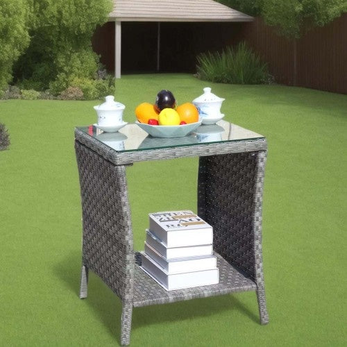 Outdoor Patio Furniture 1 Coffee Table With Clear Tempered Glass - Outdoor Chilling